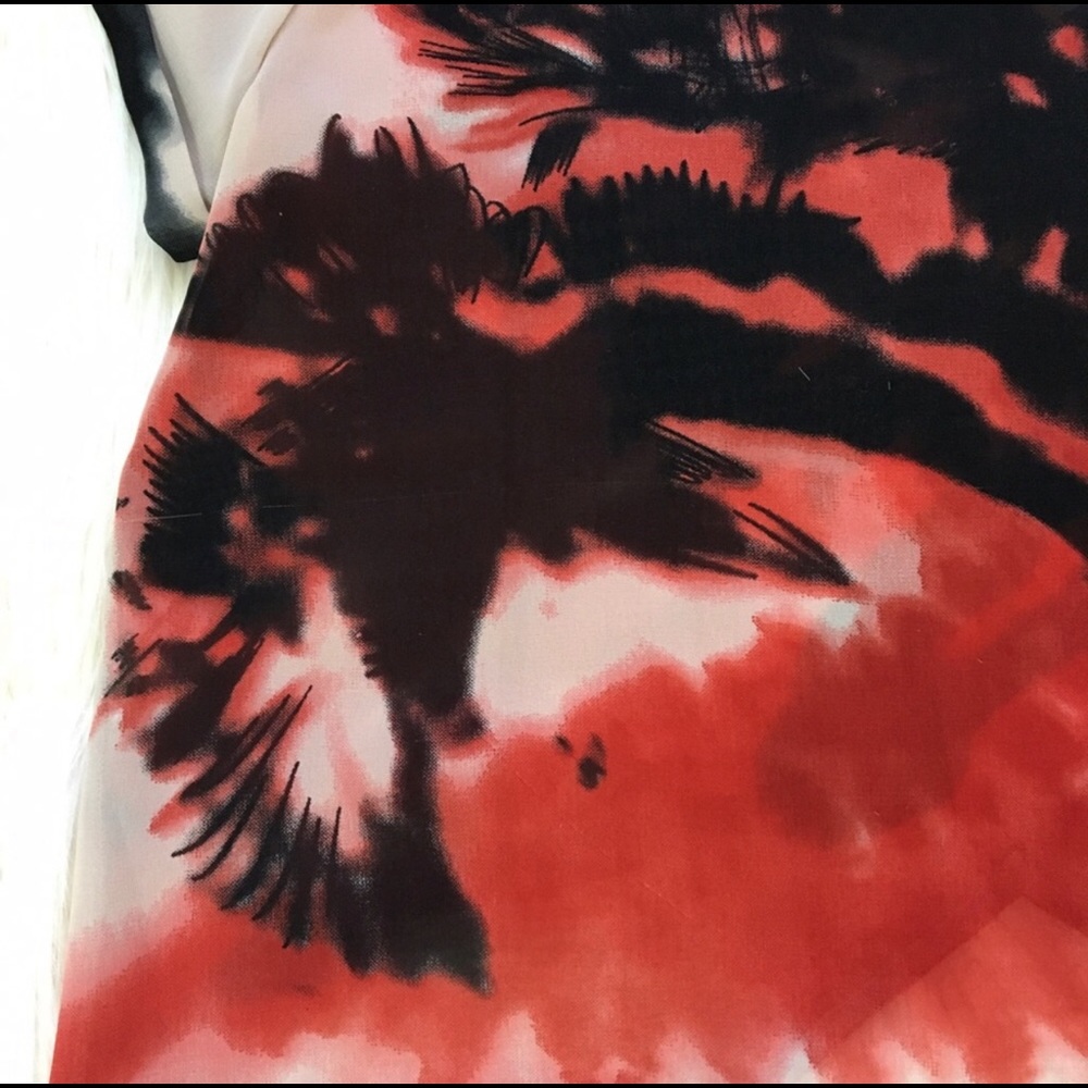 Red Top with Fire Pattern - Picture 4 of 4